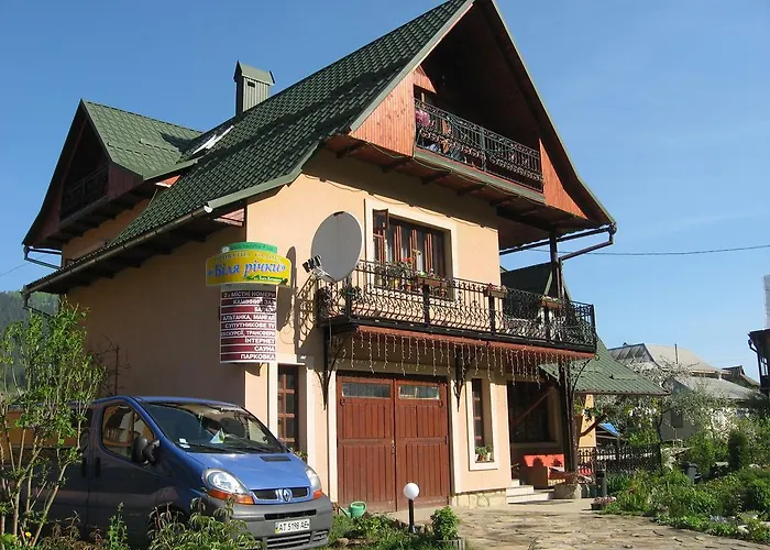 Садиба Біля Річки Яремче